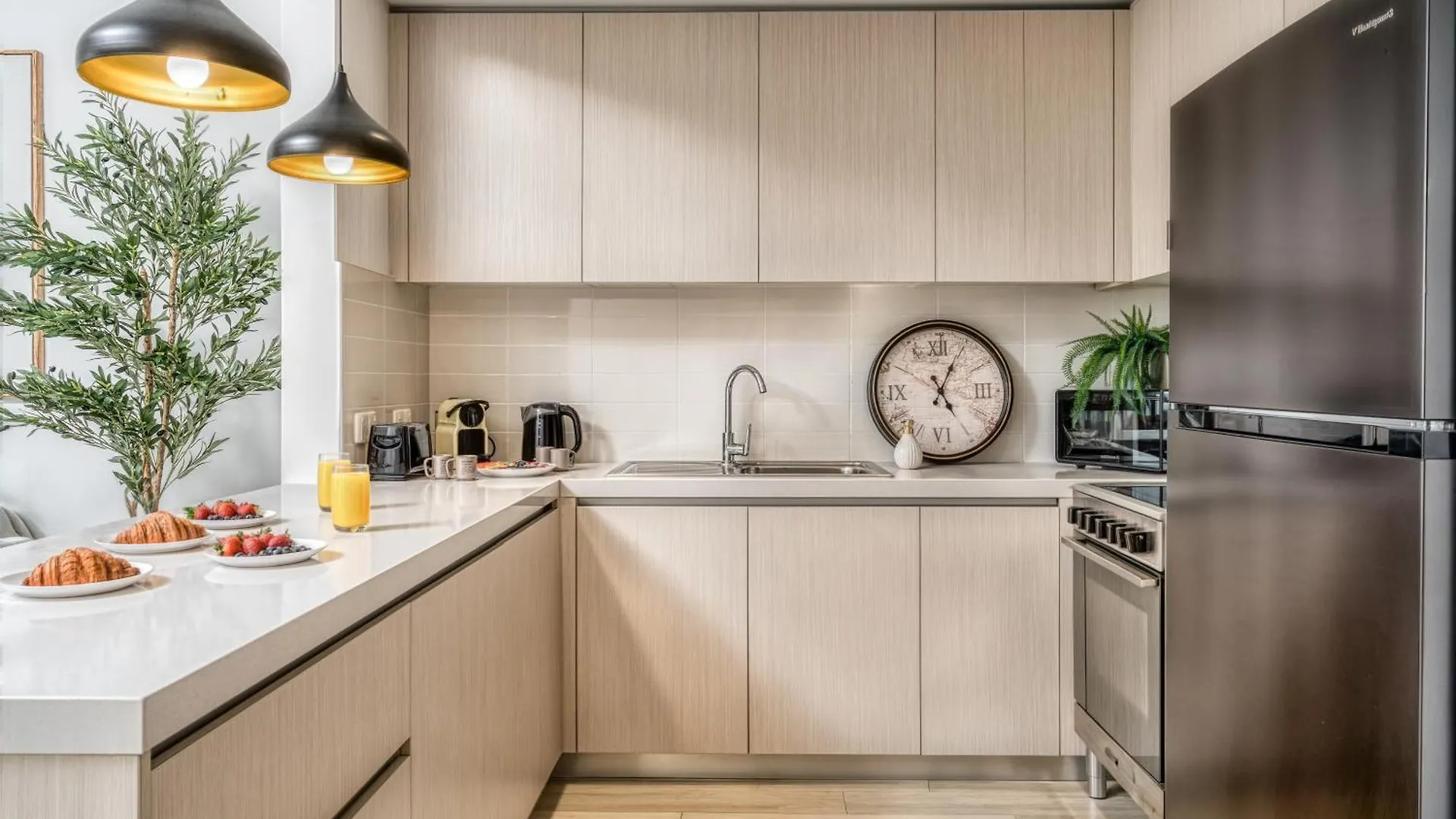 Luxury 2Br, Yas Island By Ferrari World & Yas Mall Abu Dhabi
